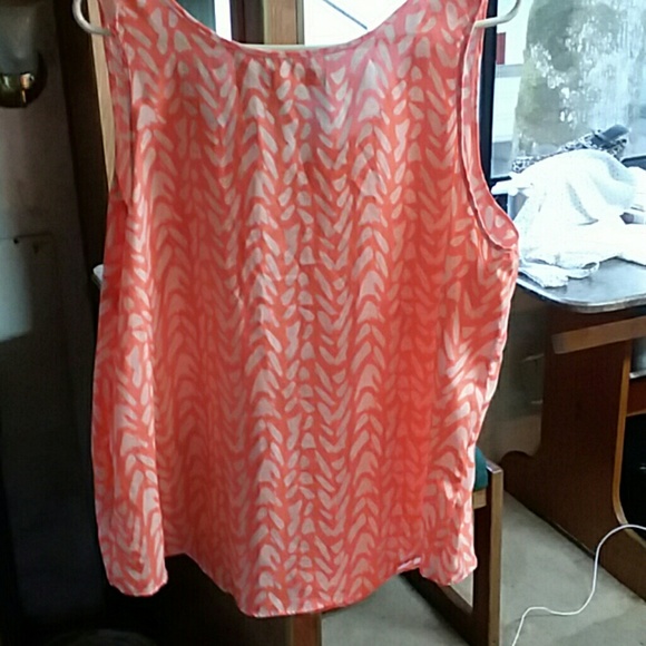 Tank top - Picture 2 of 2